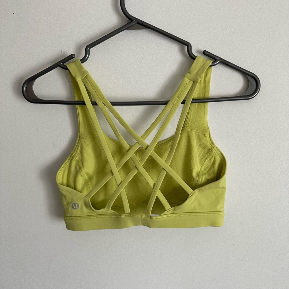 Lululemon Free To Be Serene Bra